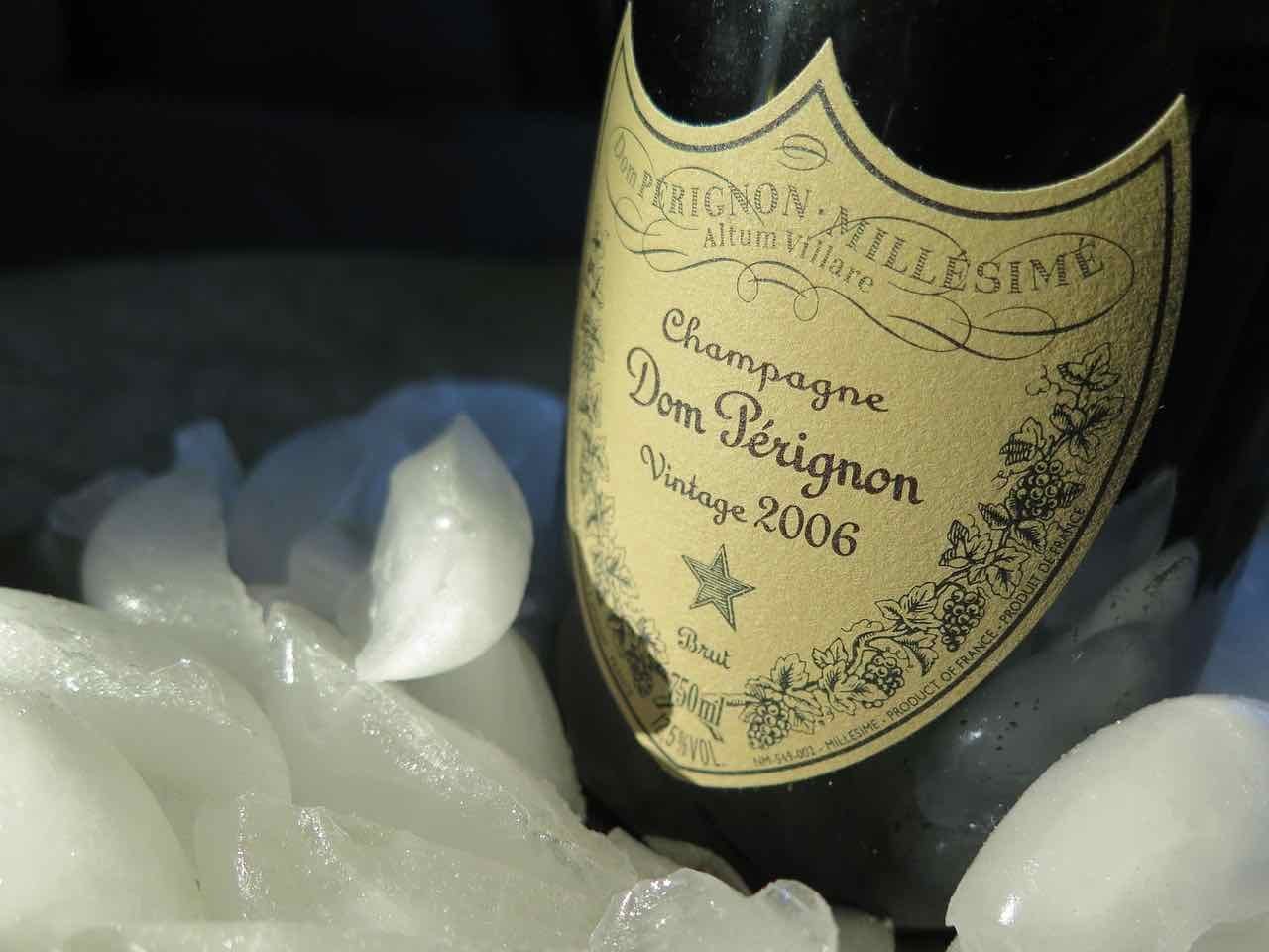 Ludwig-Willimann-Pixabaychampagne-2139088_1280.jpg